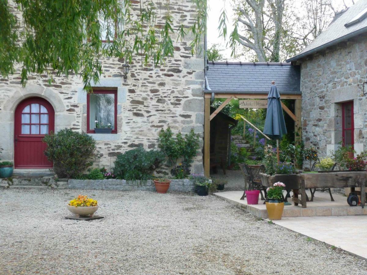 B&B Dinan La Priquetais Trévron Exterior photo