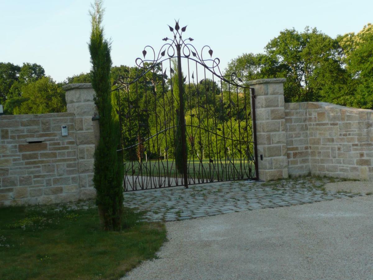 B&B Dinan La Priquetais Trévron Exterior photo
